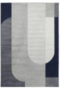 A carpet on a balcony or terrace MADERA